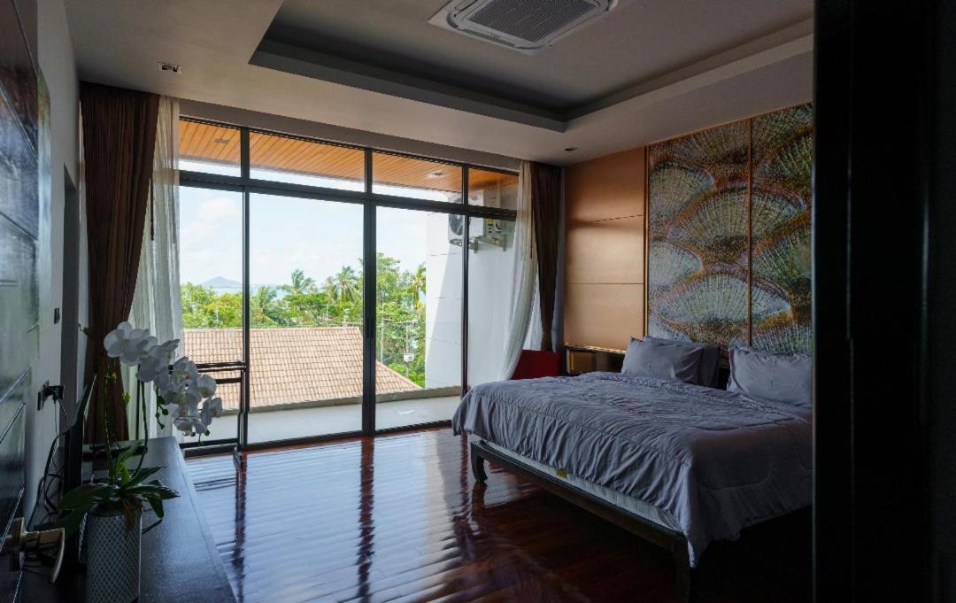 Aqua Villa Rawai Exterior photo